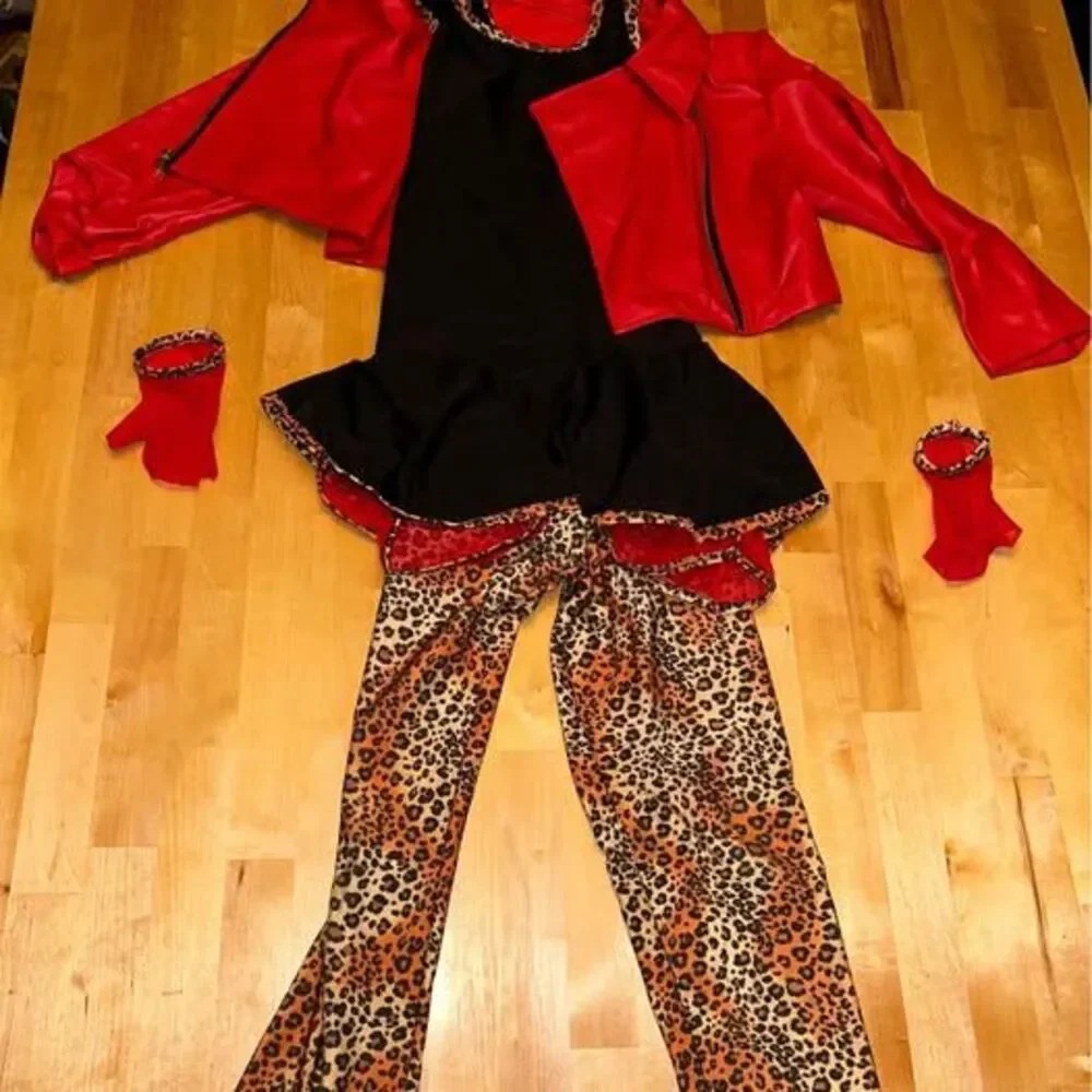 Hip Hop Dance Outfit Costume and Accessories Size Adult Small